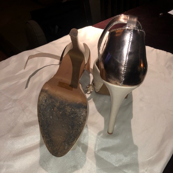 5 inch b2bebe peep toe platforms - Picture 2 of 4